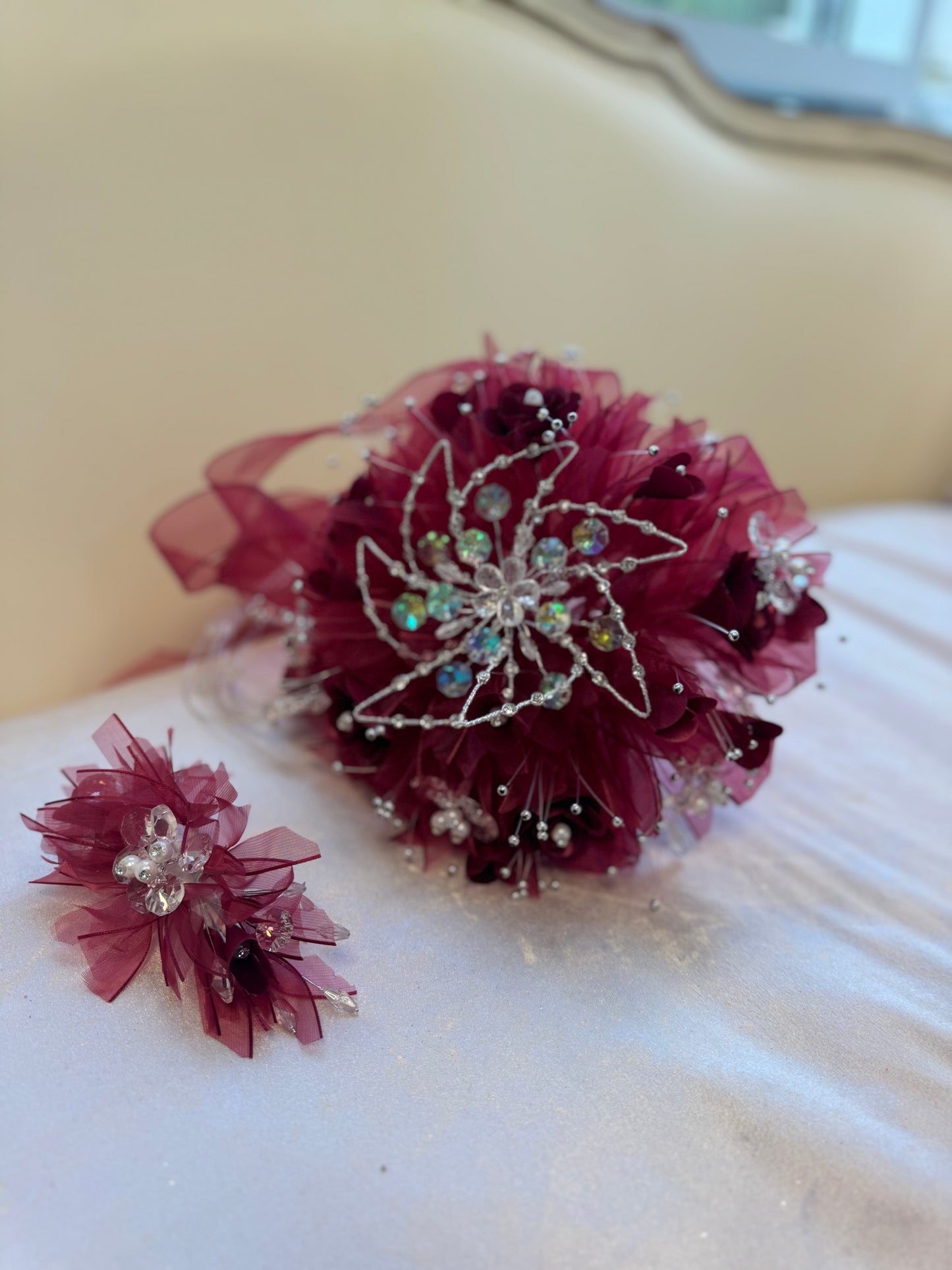 Ramo XV Años - Burgundy/Silver